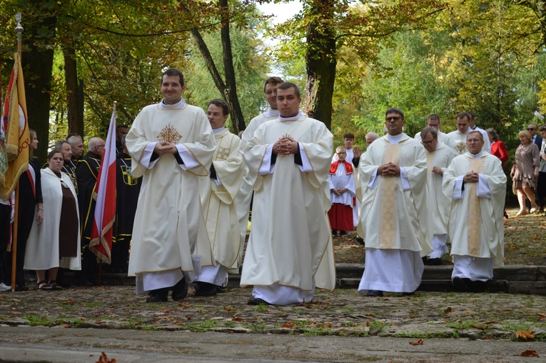 Odpust w Piekarach Śląskich - poświęcenie kaplic