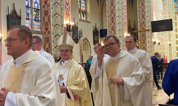 Piekary Śląskie. Uroczystości odpustowe ku czci Matki Bożej Piekarskiej [ZDJĘCIA]
