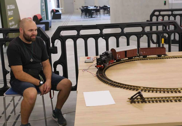 Jubileusz Krakowskiego Klubu Modelarzy Kolejowych