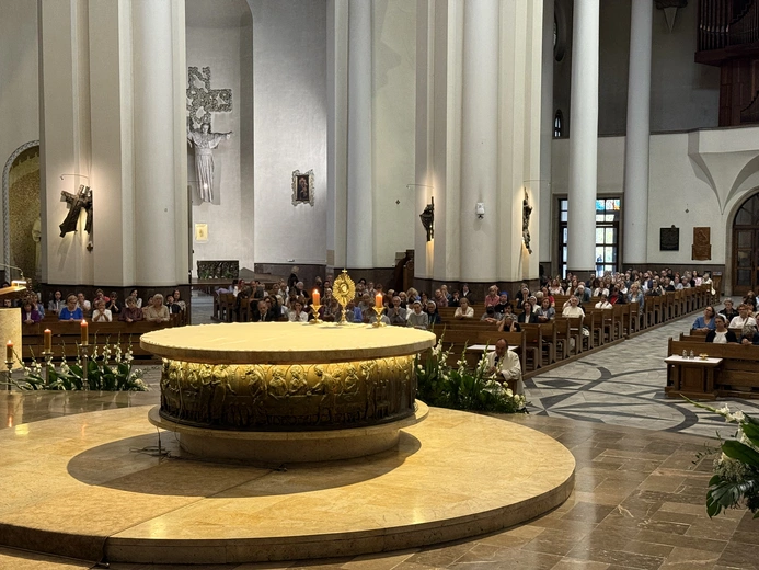 Jubileusz katechetów i nauczycieli w katedrze