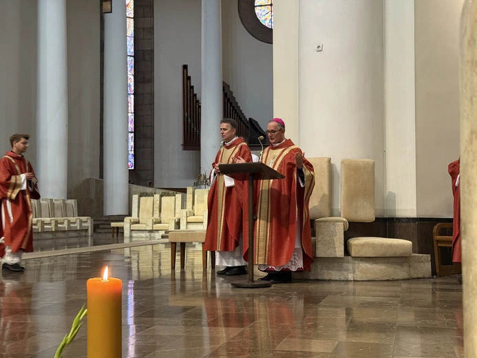 Jubileusz katechetów i nauczycieli w katedrze