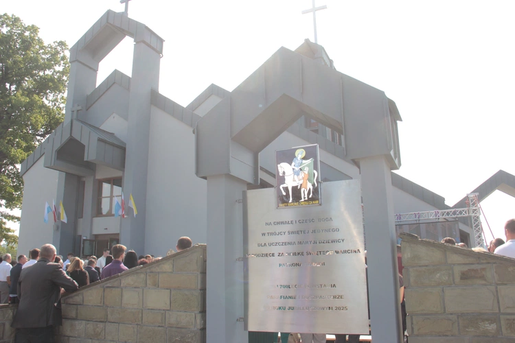 Konsekracja kościoła w Mogilnie