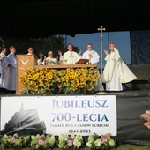 Wdzięczni za przeszłość - z ufnością w przyszłość