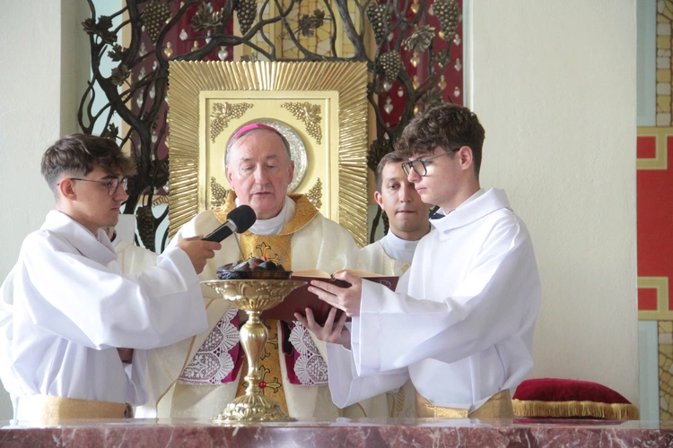 Konsekracja kościoła w Mogilnie