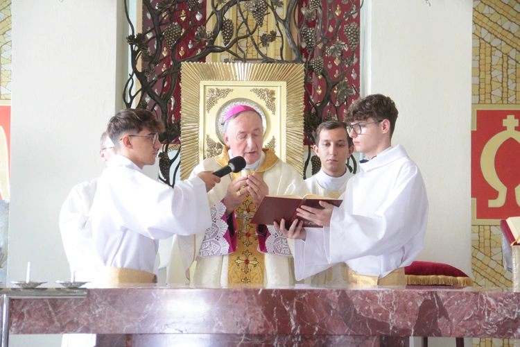 Konsekracja kościoła w Mogilnie