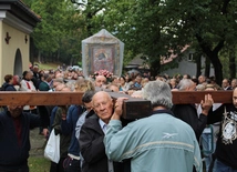 Rodziny na kalwaryjskich dróżkach