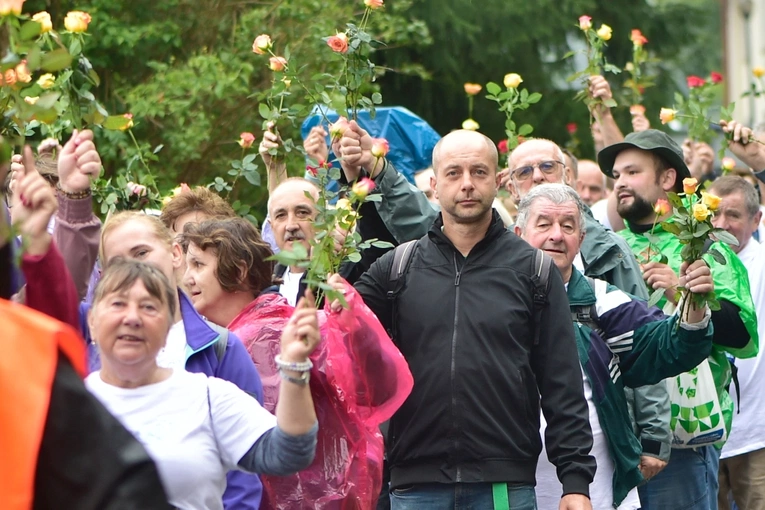 Pielgrzymki piesze do Gietrzwałdu