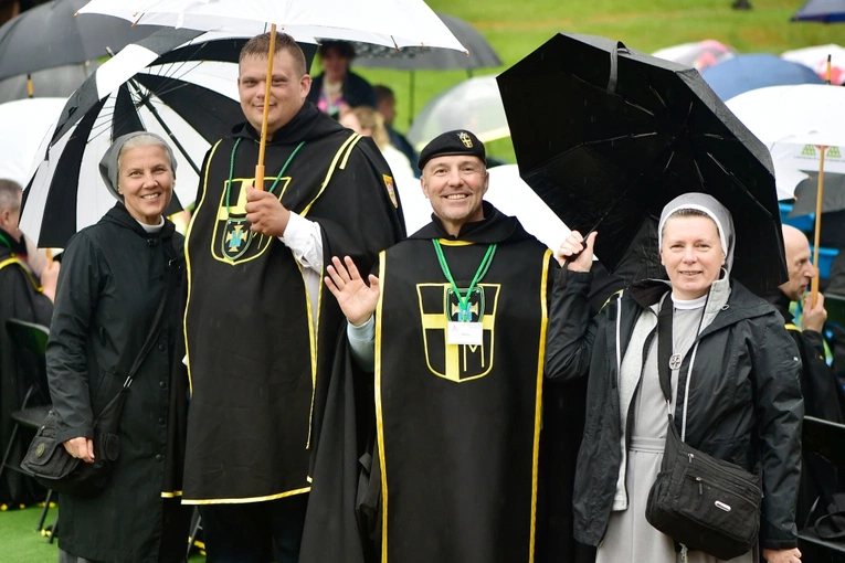 Pielgrzymki piesze do Gietrzwałdu