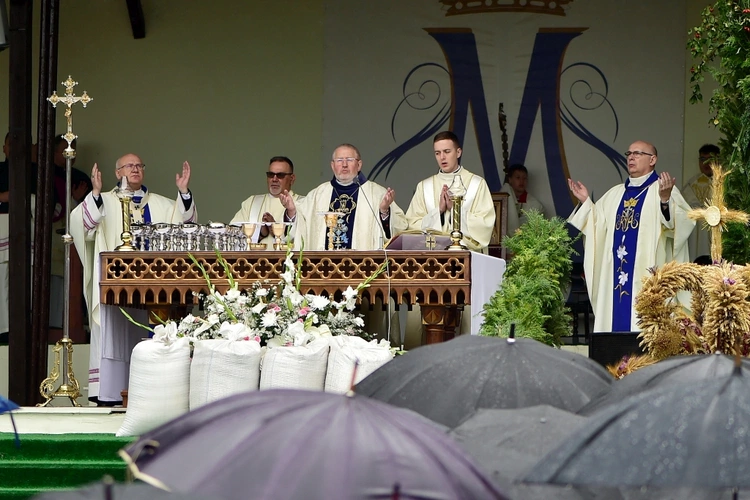 Gietrzwałd. Msza św. odpustowa