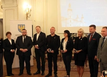 O architekturze dawnej i współczesnej oraz jej ratowaniu