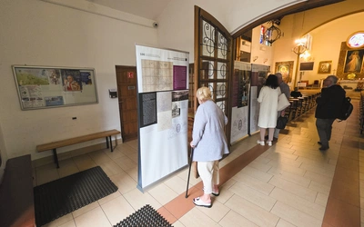 Mobilna wystawa z okazji 100-lecia archidiecezji gdańskiej