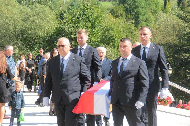 Krużlowa. Pogrzeb śp. Stanisława Barana w 86 lat od jego śmierci