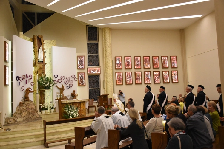 Procesja różańcowa