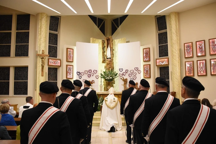 Procesja różańcowa