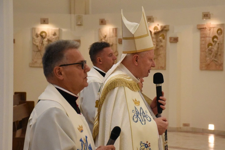 Procesja różańcowa