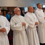 Od 60 lat pełni służbę przy ołtarzu