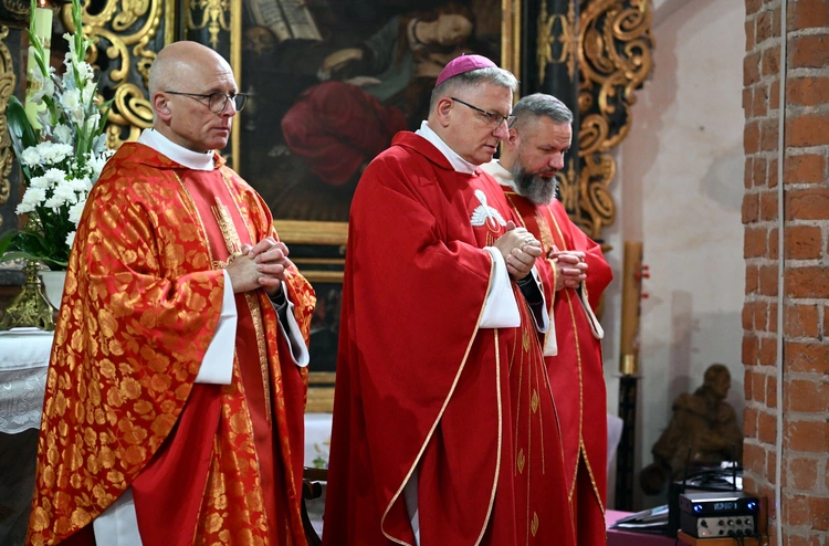 157 lat elżbietańskich
