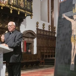 Ks. Waldemar Chrostowski o krzyżu w Starym i Nowym Testamencie