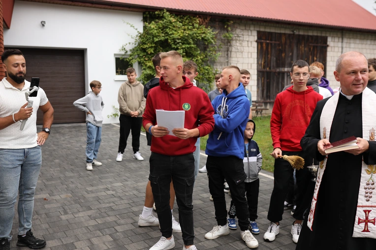 Otwarcie siłowni parafialnej w Słupi