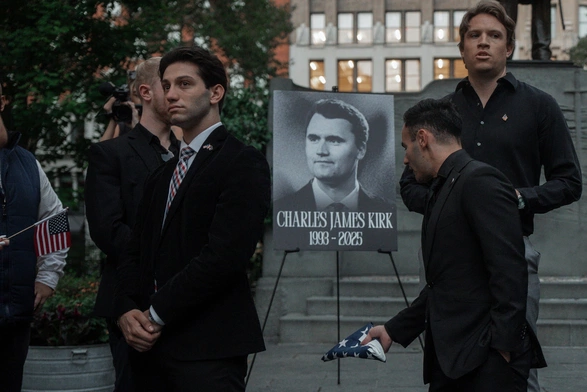 Charlie Kirk obnażał „opresyjną, pozbawioną humoru i zwyczajnie wrogą” kulturę lewicową i pomagał młodym ludziom wierzyć w to, w co wierzą