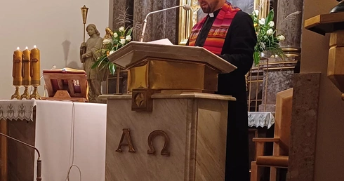 Modlitwa o dar nowych powołań i umocnienie rodzin w wierze