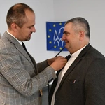 Złota odznaka za opiekę nad zabytkami dla proboszcza z Nowego Miasteczka