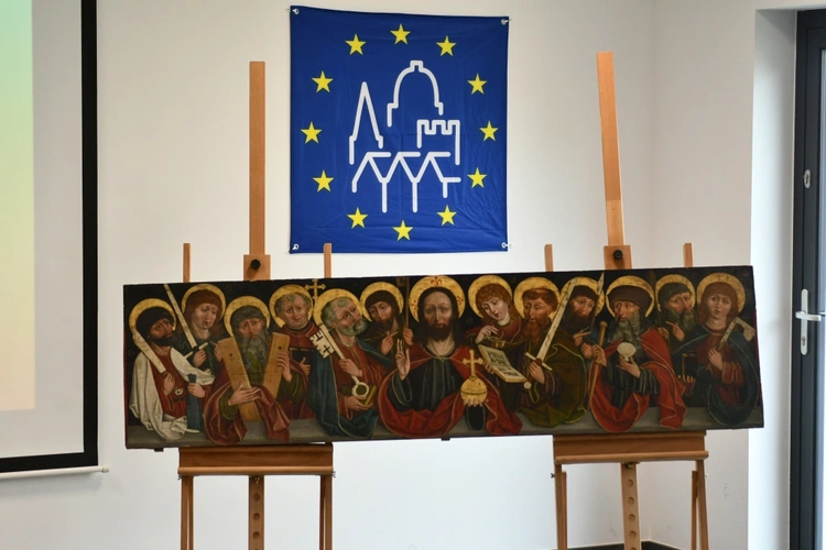 Złota odznaka za opiekę nad zabytkami dla proboszcza z Nowego Miasteczka