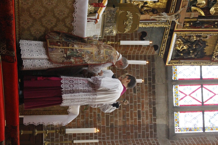 Uroczystość Podwyższenia Krzyża Świętego w Duszpasterstwie Wiernych Tradycji Łacińskiej