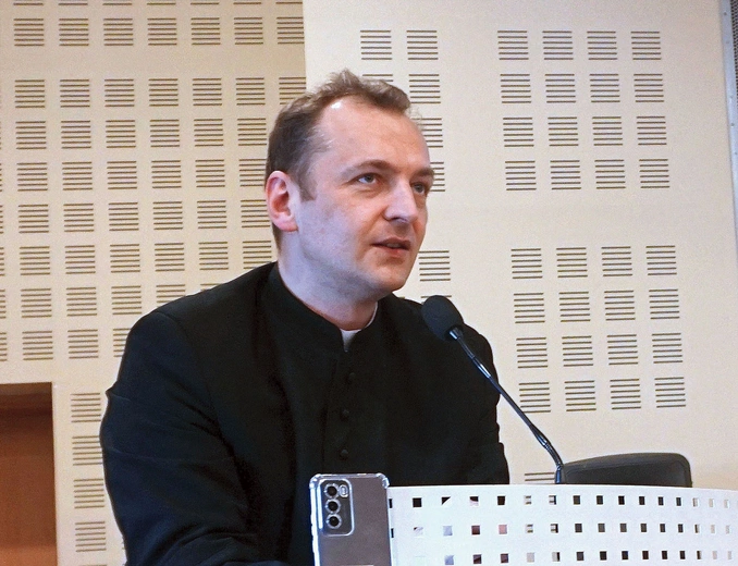 – Musimy bardziej się zaangażować w starania o jakość – uważa ks. Adrian Kaszowski.