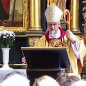 Bp Skibicki w diecezji elbląskiej jako biskup pomocniczy posługiwał pięć lat.