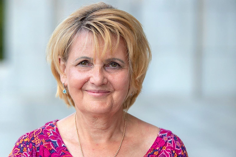 Maria Głodek przez rok pełniła posługę katechisty w parafii MB Częstochowskiej w Zielonce, a potem podjęła ją w parafii św. Mateusza Ewangelisty w Dawidach Bankowych. Katechiści posługują też w parafiach: w Halinowie, Legionowie, Karczewie, Chotomowie, Otwocku czy św. Floriana na Pradze. 