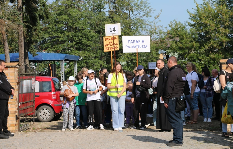 43. Pielgrzymka Dzieci do Przasnysza i Rostkowa cz. I