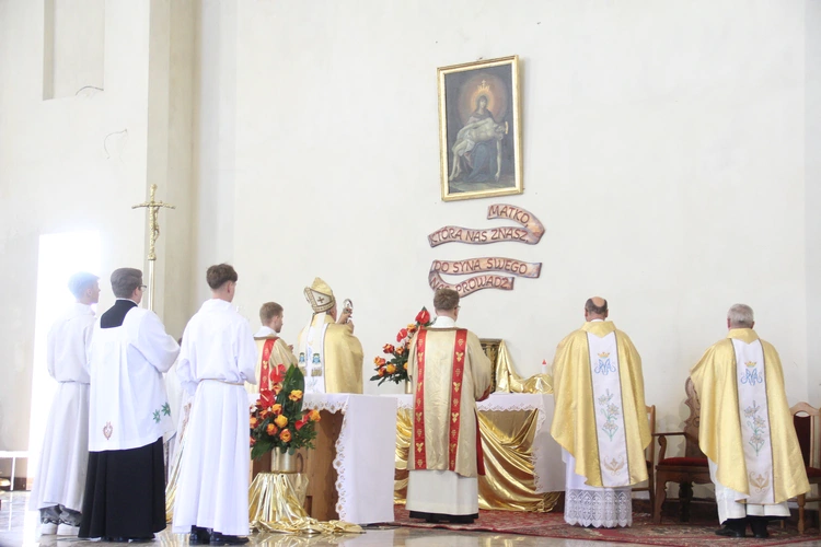 Wmurowanie kamienia węgielnego w Czarnym Potoku