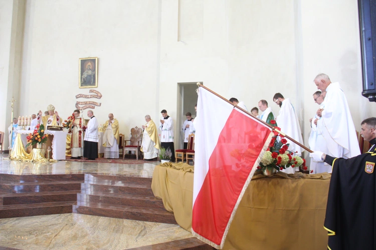 Wmurowanie kamienia węgielnego w Czarnym Potoku