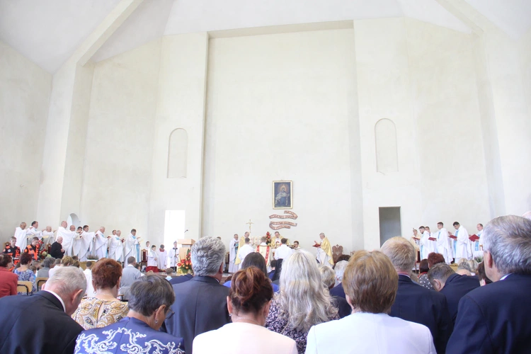 Wmurowanie kamienia węgielnego w Czarnym Potoku