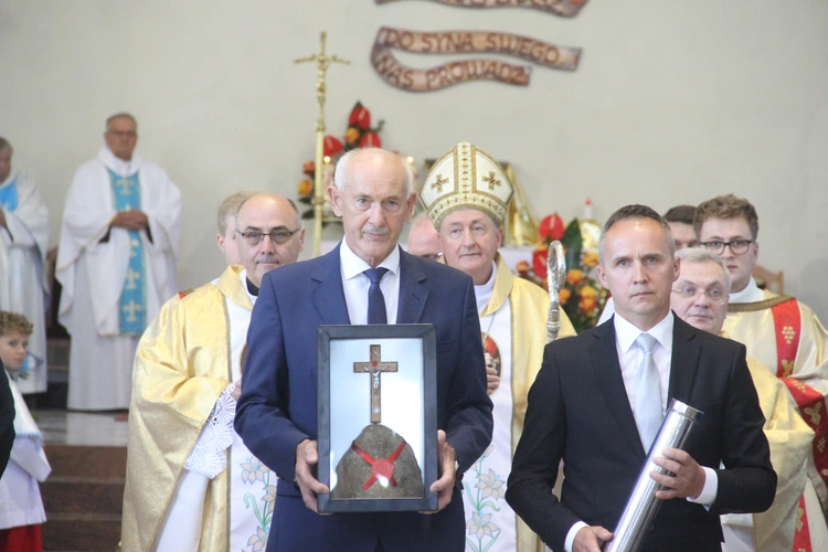 Wmurowanie kamienia węgielnego w Czarnym Potoku