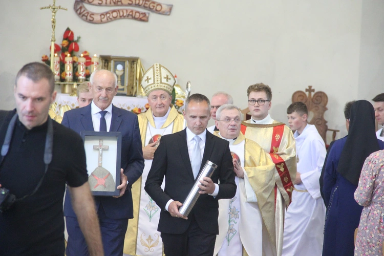 Wmurowanie kamienia węgielnego w Czarnym Potoku