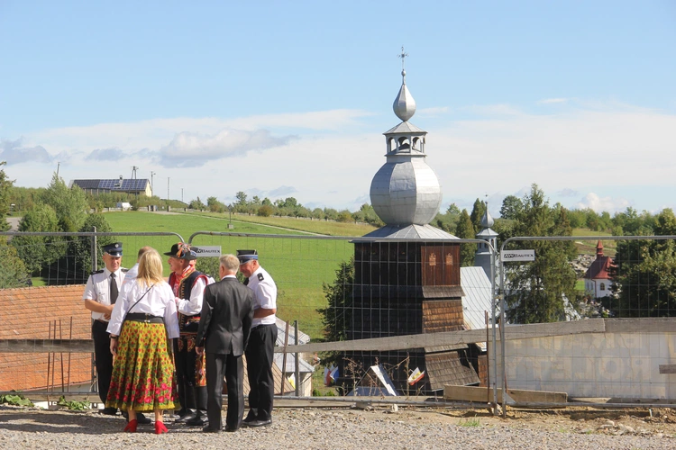 Wmurowanie kamienia węgielnego w Czarnym Potoku