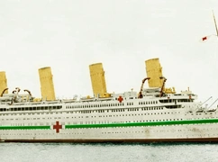 Nurkowie wydobyli przedmioty z zatopionego 109 lat temu bliźniaka "Titanica"
