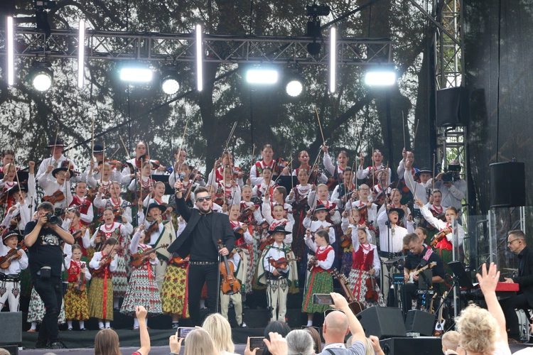 43. Pielgrzymka Dzieci do Przasnysza i Rostkowa cz. II