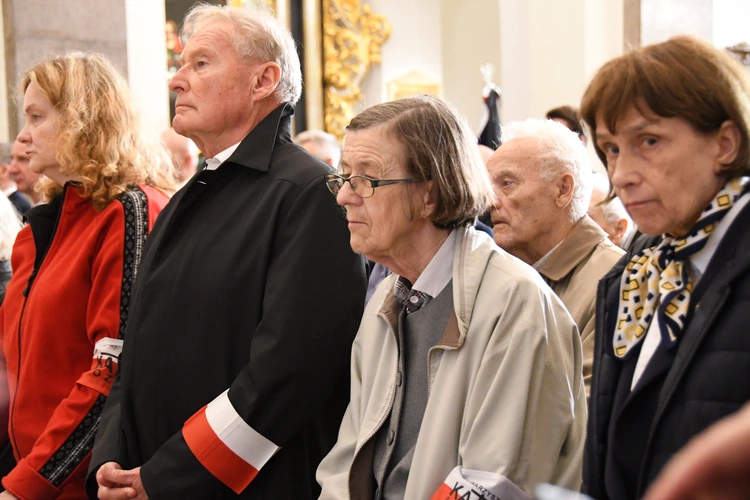 Pogrzeb ofiar zbrodni katyńskiej