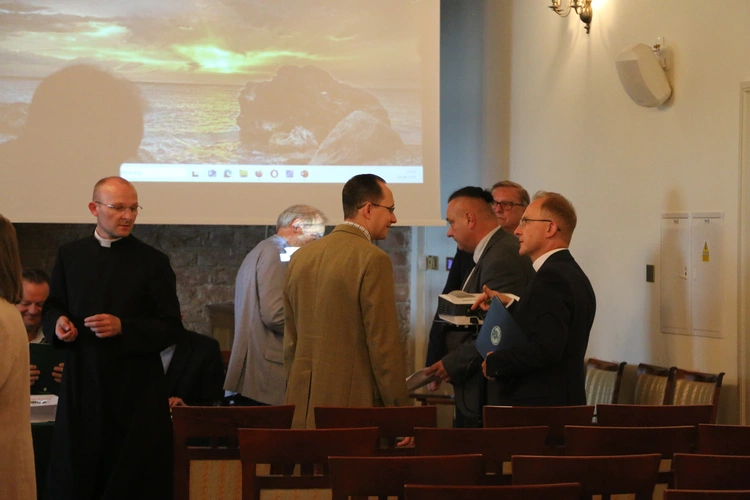 Płock. Ogólnopolska konferencja o dziejach diecezji płockiej