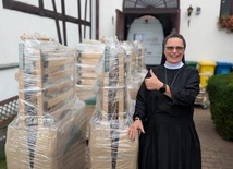 Nowe łóżka medyczne w wypożyczalni Caritas. Bezpłatne wsparcie dla chorych i ich rodzin