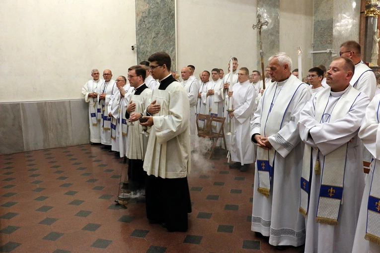 Pielgrzymka wiernych i duchowieństwa archidiecezji wrocławskiej na Jasną Górę