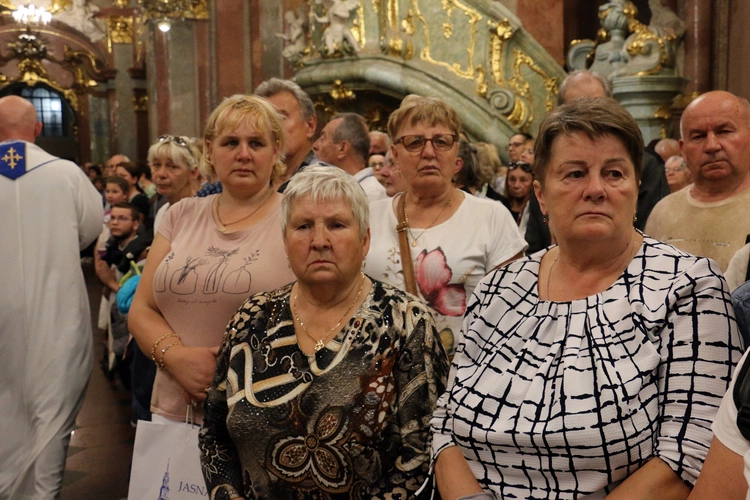 Pielgrzymka wiernych i duchowieństwa archidiecezji wrocławskiej na Jasną Górę