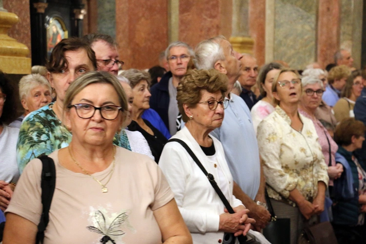 Pielgrzymka wiernych i duchowieństwa archidiecezji wrocławskiej na Jasną Górę