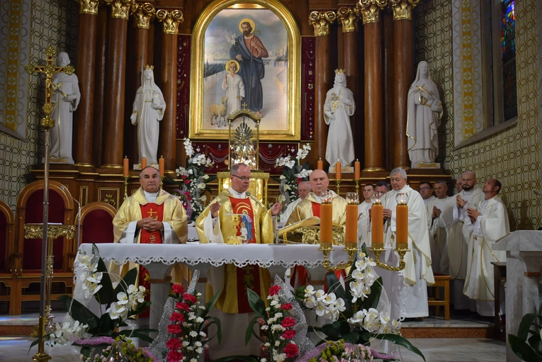 Mężczyźni u św. Józefa