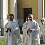 Mężczyźni u św. Józefa