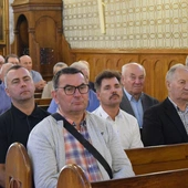 Mężczyźni u św. Józefa