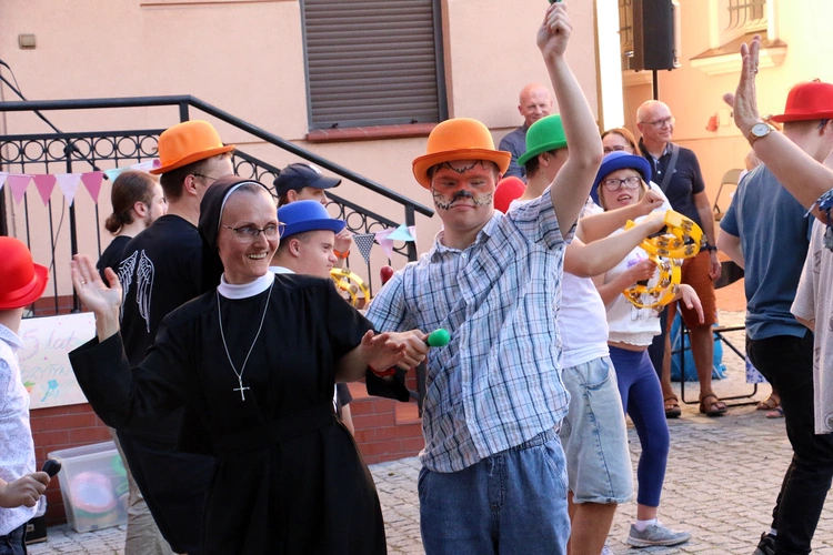 15-lecie ​Klubowego Centrum Aktywności Dzieci i Młodzieży "Pozytywka" - obchody